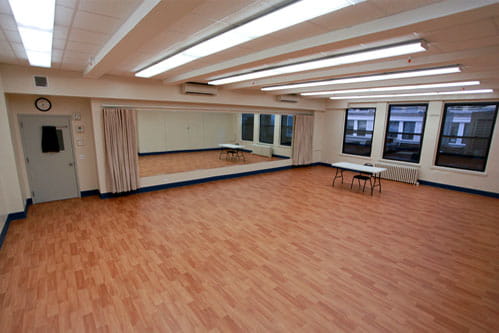 Studio 402, view of mirrors and windows